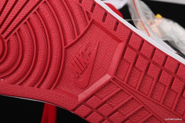 1 High Jordan 555088-062 OG Air Bloodline 0728